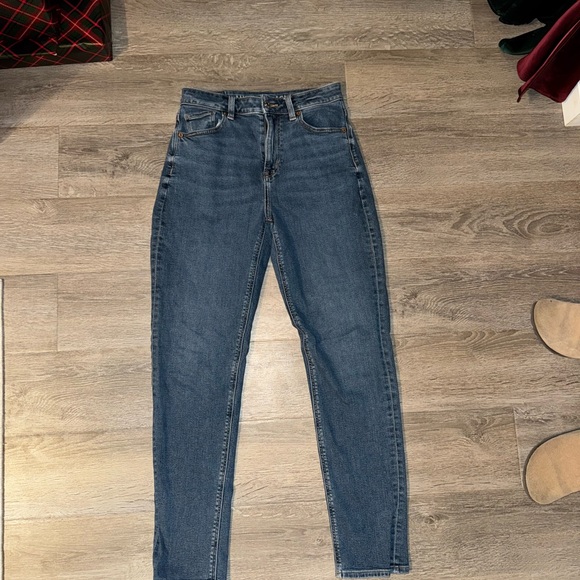 American Eagle Mom Jean Classic Blue Denim - Picture 2 of 6
